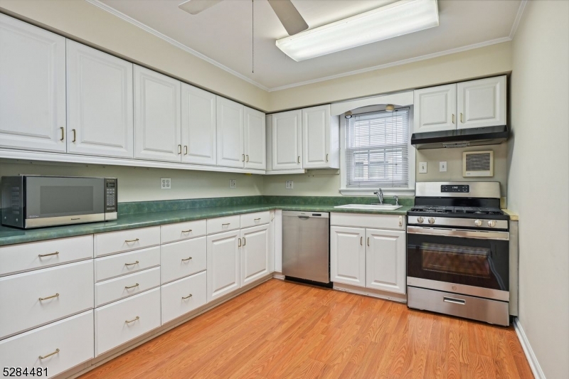 545 Trinity Place Westfield NJ 07090