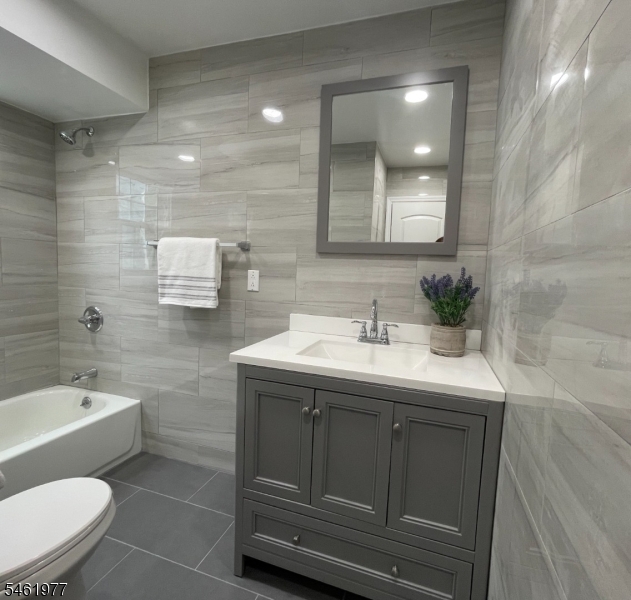 545 Trinity Place Westfield NJ 07090