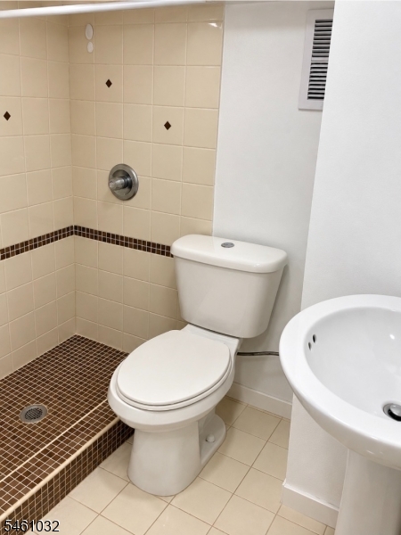 133 Dixon Avenue Paterson NJ 07501