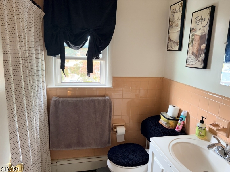 69 Linwood Avenue Paterson NJ 07502