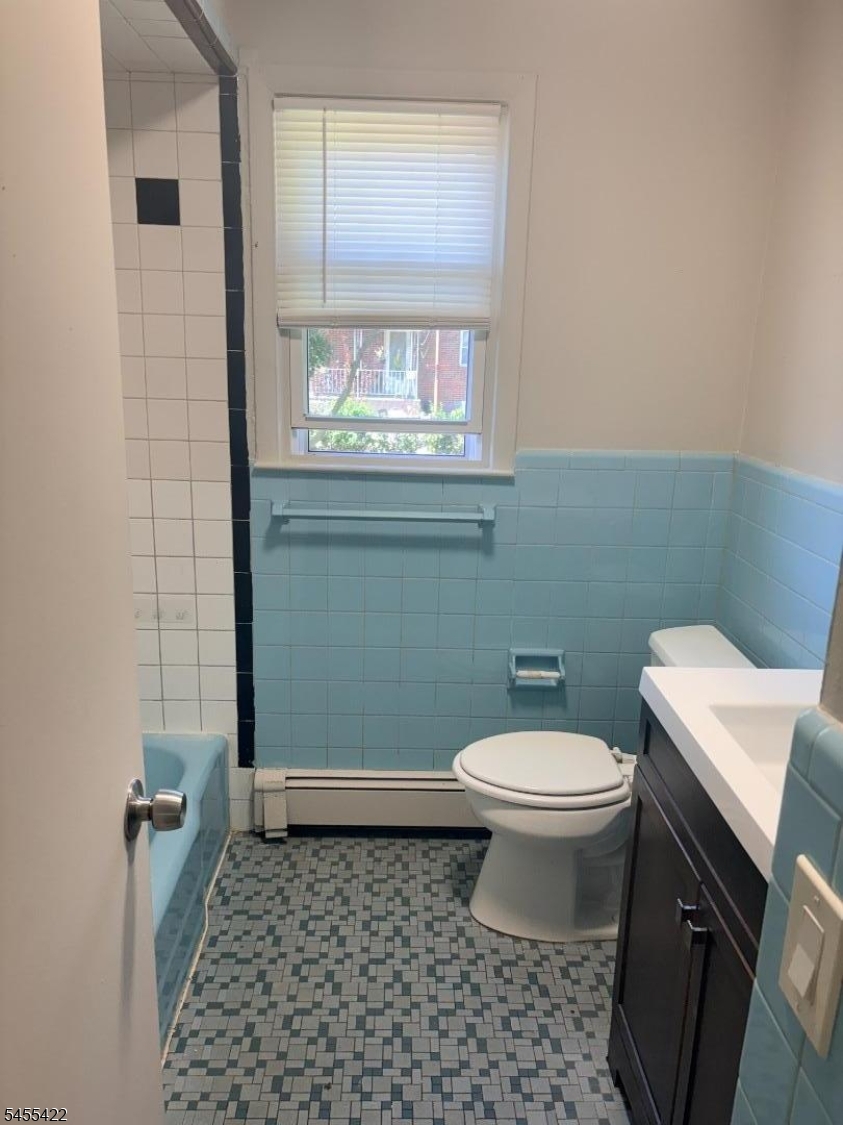 69 Linwood Avenue Paterson NJ 07502
