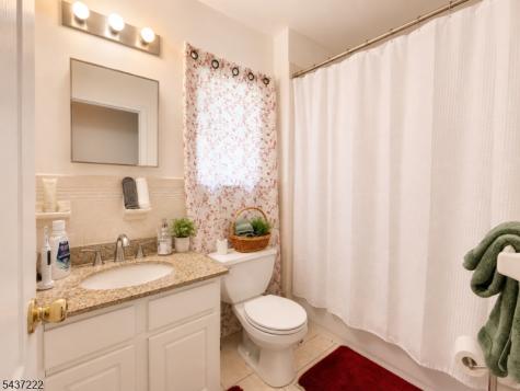 46 Goble Street Newark NJ 07114