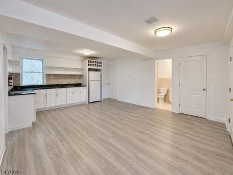 46 Goble Street Newark NJ 07114