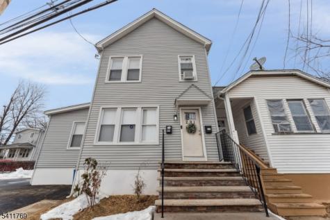 291 E 12th Avenue Roselle NJ 07203