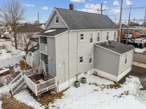 291 E 12th Avenue Roselle NJ 07203