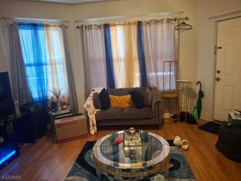 554 Norwood Street East Orange NJ 07018