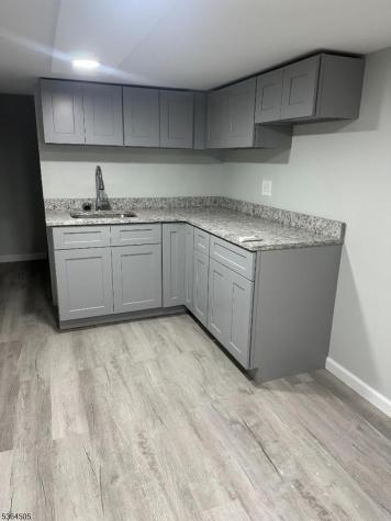 676 E 24th Street Paterson NJ 07504