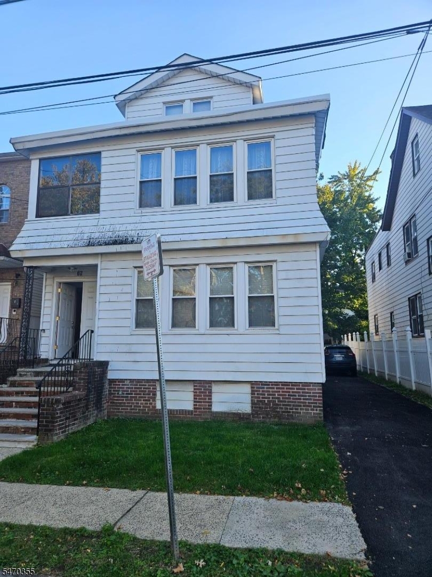 76 Kenmore Avenue Newark NJ 07106