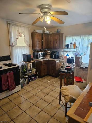 76 Kenmore Avenue Newark NJ 07106