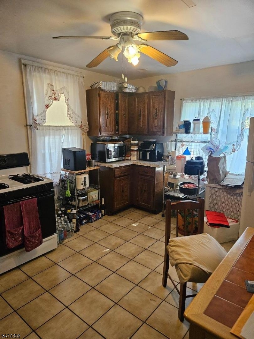 76 Kenmore Avenue Newark NJ 07106
