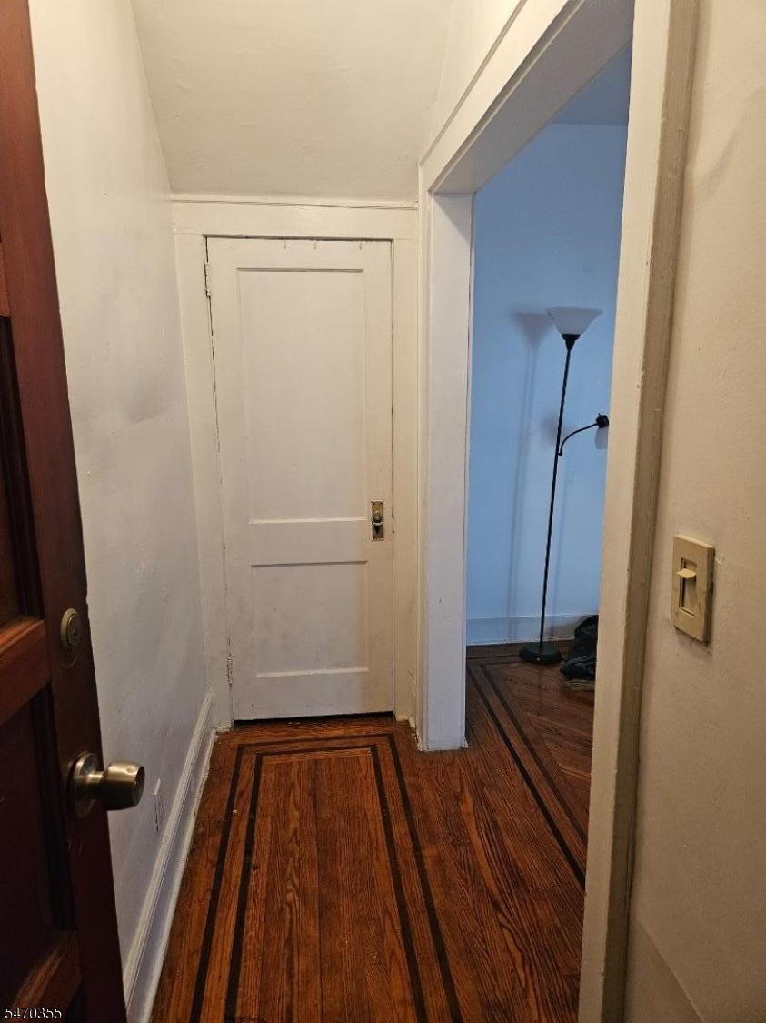 76 Kenmore Avenue Newark NJ 07106