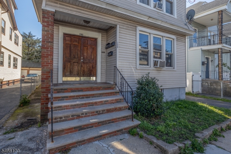 240 Myrtle Avenue Irvington NJ 07111