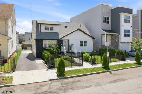 303 N 13th Street Newark NJ 07107