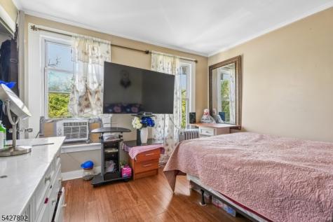 504 Glebe Street City Of Orange NJ 07050