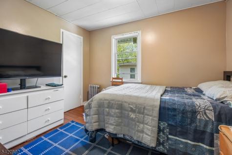 504 Glebe Street City Of Orange NJ 07050