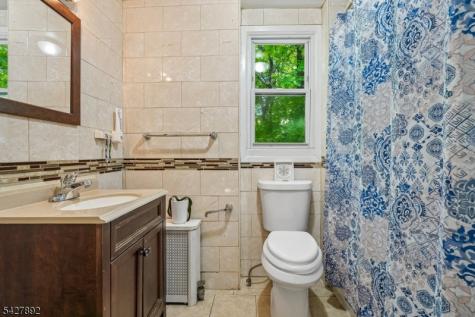 504 Glebe Street City Of Orange NJ 07050