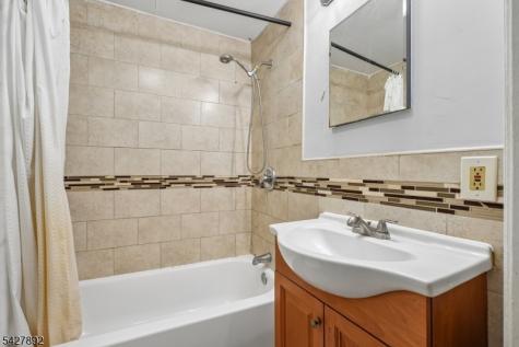 504 Glebe Street City Of Orange NJ 07050