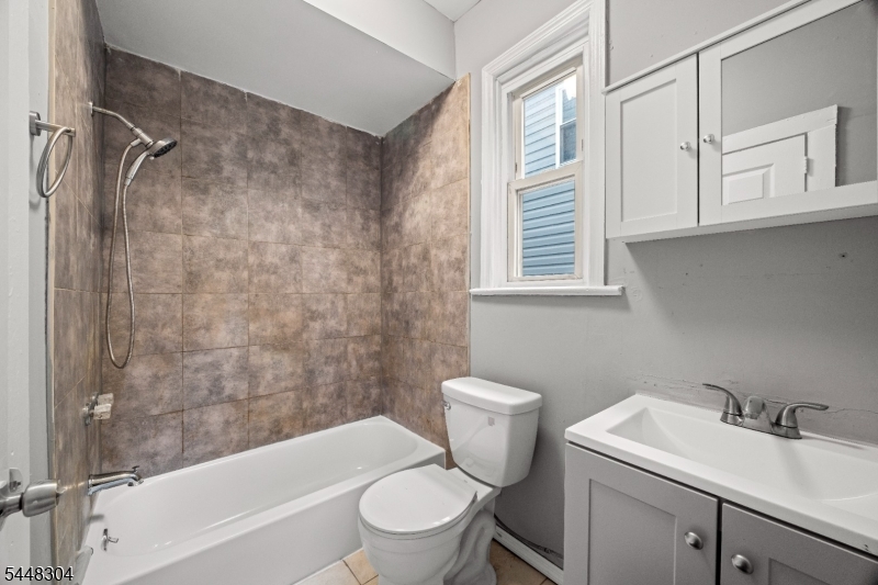 69 Graham Avenue Paterson NJ 07524
