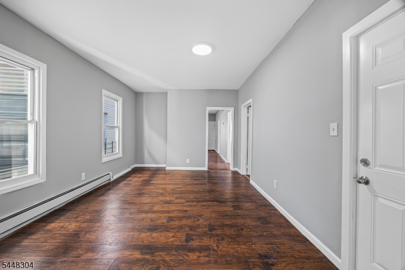 69 Graham Avenue Paterson NJ 07524