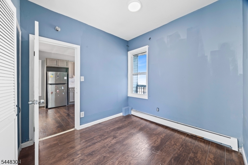 69 Graham Avenue Paterson NJ 07524