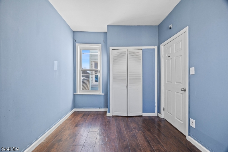 69 Graham Avenue Paterson NJ 07524