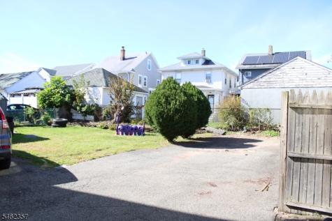 888 E 28th Street Paterson NJ 07513