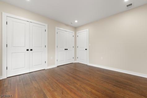 218 Ampere Parkway Bloomfield NJ 07003