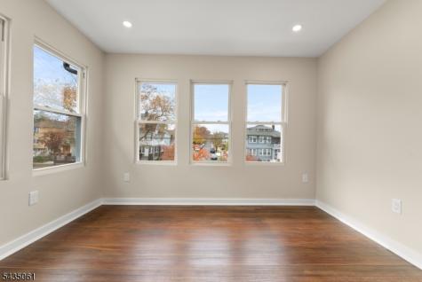 218 Ampere Parkway Bloomfield NJ 07003