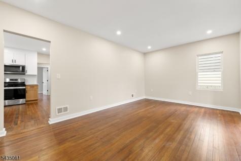 218 Ampere Parkway Bloomfield NJ 07003
