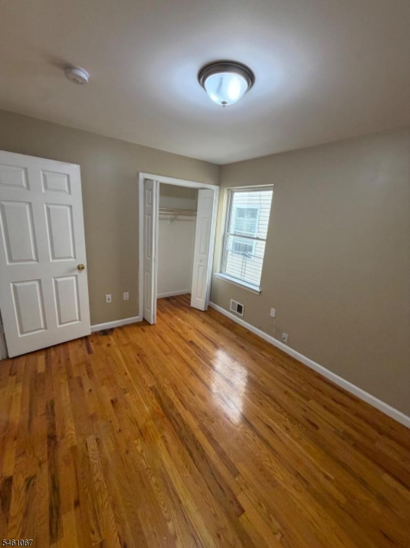 389 21ST Street Irvington NJ 07111