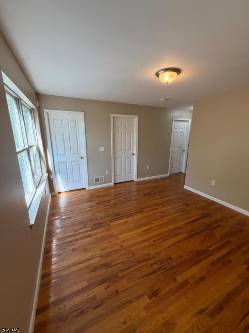 389 21ST Street Irvington NJ 07111