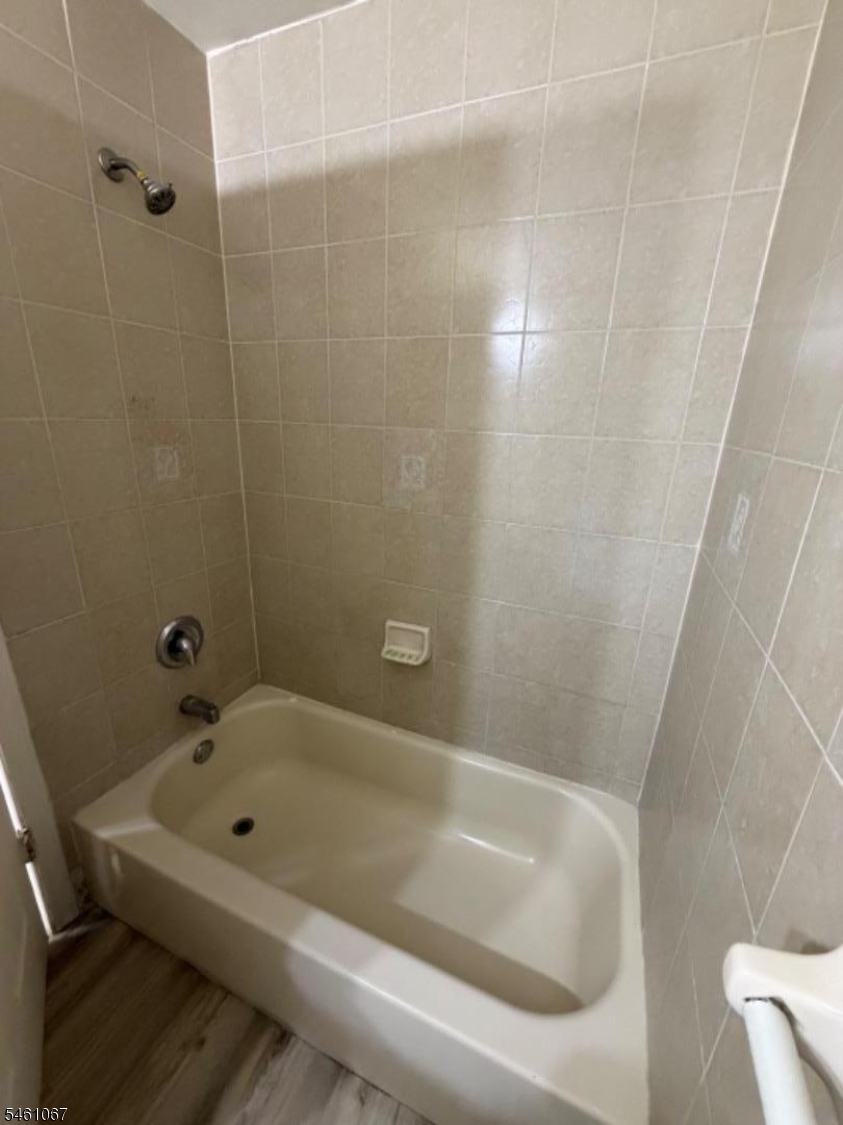 389 21ST Street Irvington NJ 07111