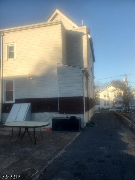 163 Walnut Street Bloomfield NJ 07003