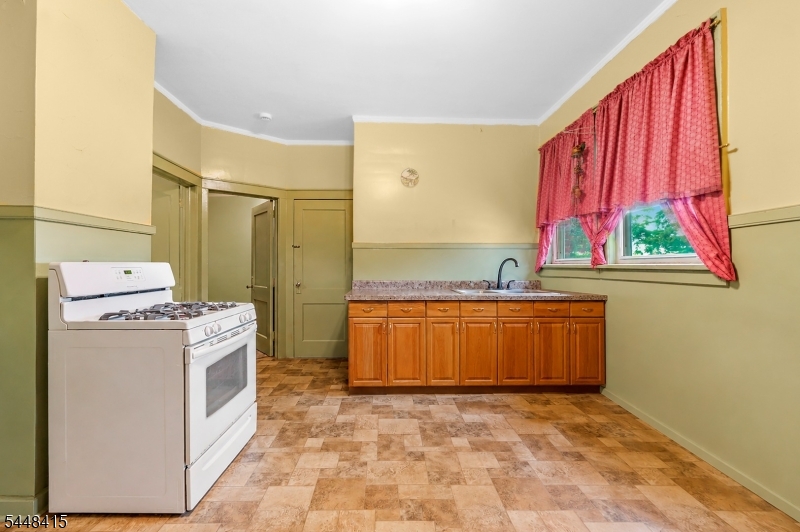 100 Hancox Avenue Nutley NJ 07110