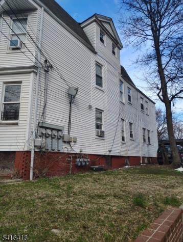 20 22ND Street Irvington NJ 07111