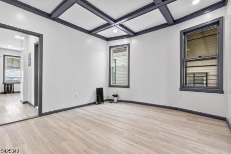 211 N 13th Street Newark NJ 07107