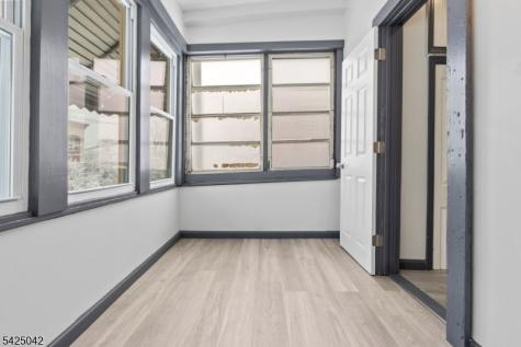 211 N 13th Street Newark NJ 07107