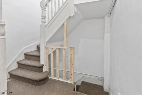 211 N 13th Street Newark NJ 07107