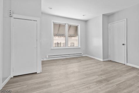 211 N 13th Street Newark NJ 07107