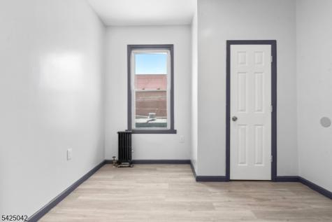 211 N 13th Street Newark NJ 07107