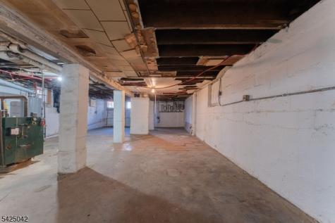 211 N 13th Street Newark NJ 07107