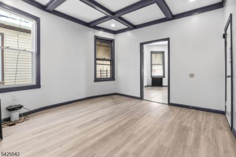 211 N 13th Street Newark NJ 07107