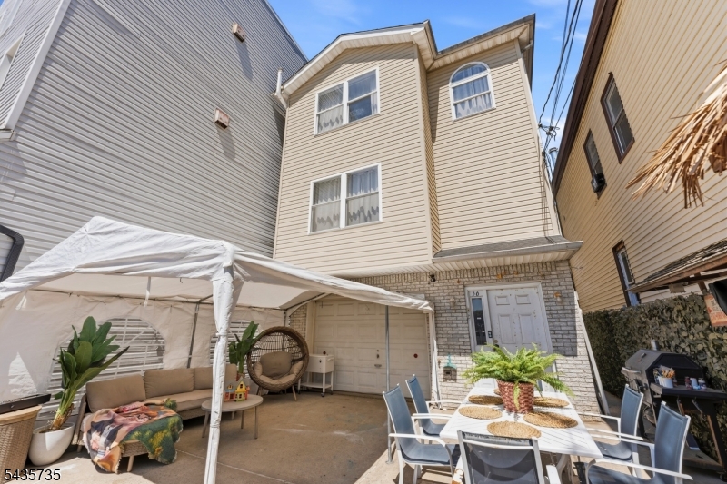 56 Vincent Street Newark NJ 07105