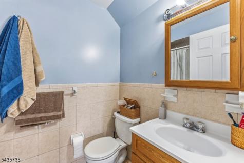 56 Vincent Street Newark NJ 07105