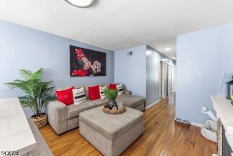 56 Vincent Street Newark NJ 07105