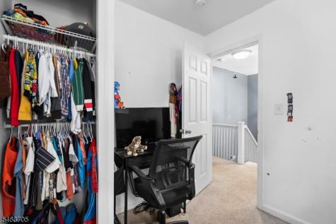 15 Bent Street Roxbury NJ 07847