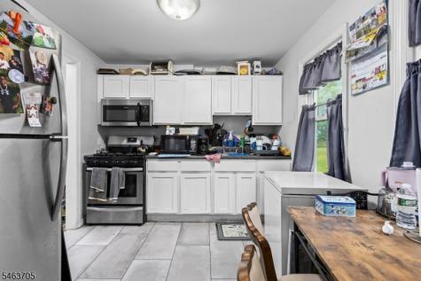 15 Bent Street Roxbury NJ 07847