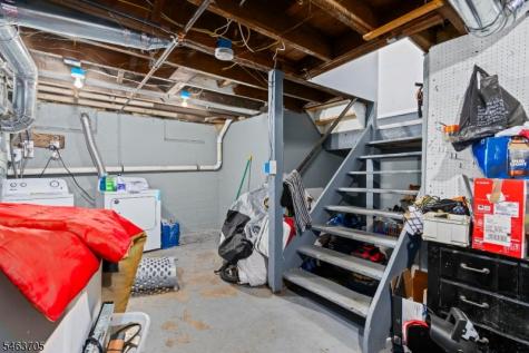 15 Bent Street Roxbury NJ 07847