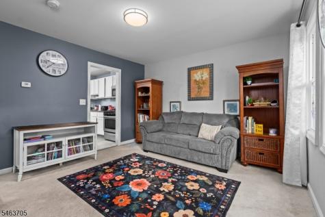 15 Bent Street Roxbury NJ 07847