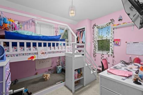 15 Bent Street Roxbury NJ 07847